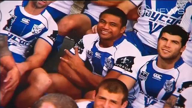 Footy players caught making offensive gestures смотреть онлайн