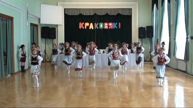 Танцы народов мира "Краковяк" смотреть онлайн