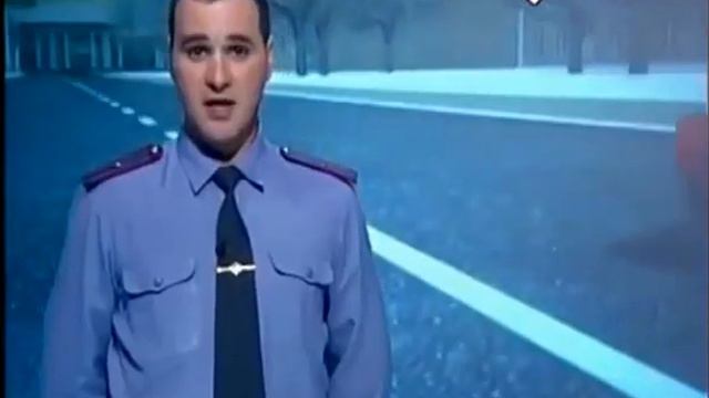 Разворот за перекрёстком смотреть онлайн