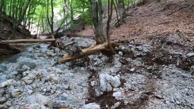 Эндуро в Ялте после дождей 2021 смотреть онлайн