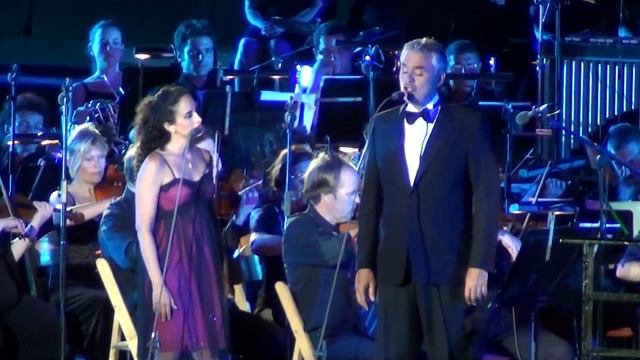 ANDREA BOCELLI at MASADA - Duet with Israeli singer, NOA. смотреть онлайн