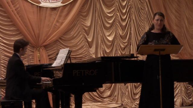 КАЗАКОВ Максим (17 лет) Таганрогский музыкальный колледж (II курс) смотреть онлайн