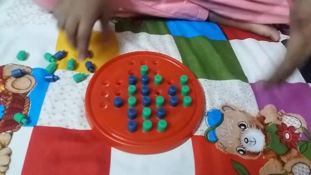 How to solve peg solitaire game смотреть онлайн