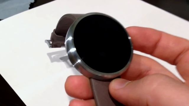 Top reasons you should get a motorola Moto 360 smart watch. смотреть онлайн