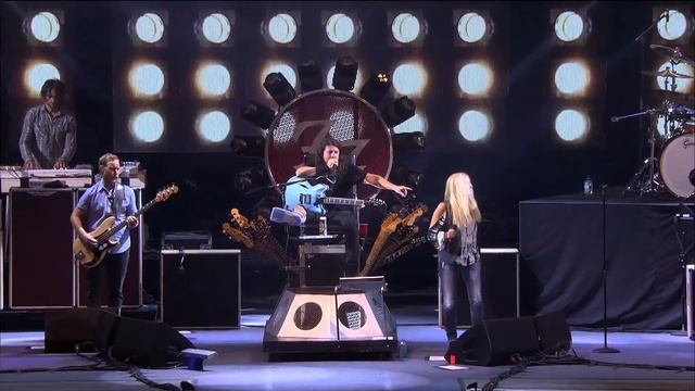 Sass Jordan/Foo Fighters смотреть онлайн