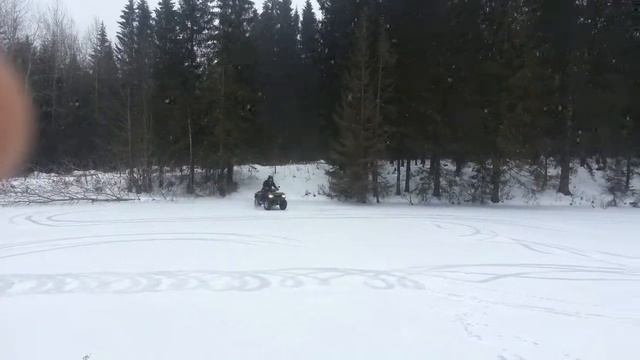 Вальс на льду CF Moto 500 смотреть онлайн