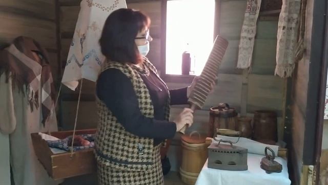 Рубель, или как гладили в старину смотреть онлайн