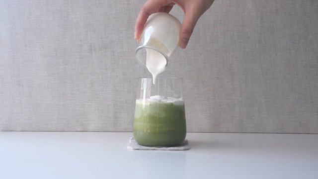 Relaxing Home Cafe - Matcha Coffee Latte