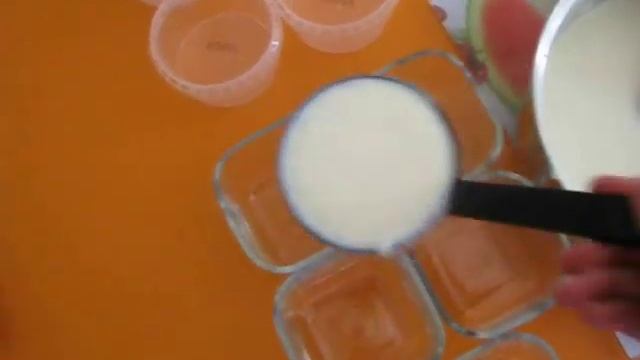 SÜTLAÇ. Турецкий Сютлач (молочно-рисовый пудинг). смотреть онлайн