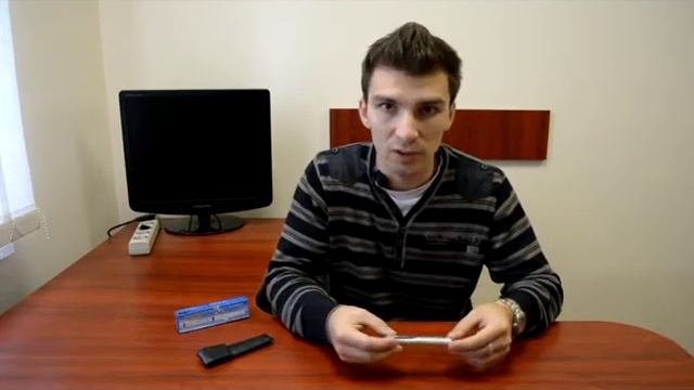 Гаджет двойного назначения: 30-ти кратный микроскоп + 8-ми кратный телескоп в форме ручки с чехлом смотреть онлайн