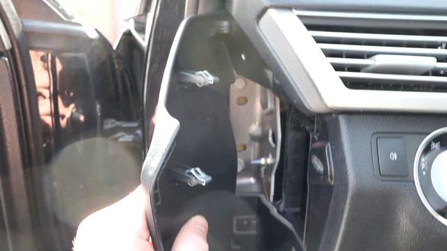 Mercedes-Benz | Service Faulty Parking Brake смотреть онлайн
