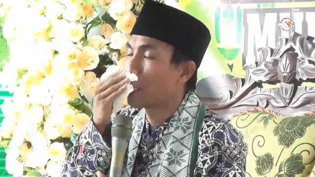 KH Kholil Yasin Pidato Paling Lucu Hingga Janji Gorok Leher Kepada Para Penonton смотреть онлайн