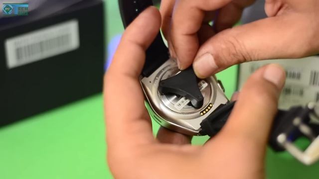 LG urbane 2 Smart Watch review 2018 - Tech Talks Pakistan смотреть онлайн