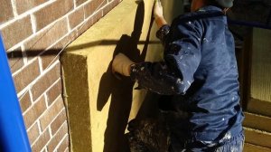 Как правильно наносится клей на поверхность минеральной ваты, приклейка утеплителя на стену