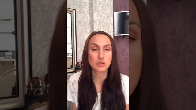 БЬЮТИ КАЛЕНДАРЬ СРЕДА : Как сделать патчи для глаз. Как убрать мешки под глазами смотреть онлайн