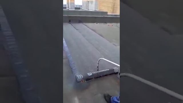 Делаем кровли с гидроизолом смотреть онлайн