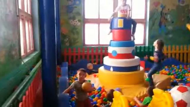 Пирамида Мишутка смотреть онлайн