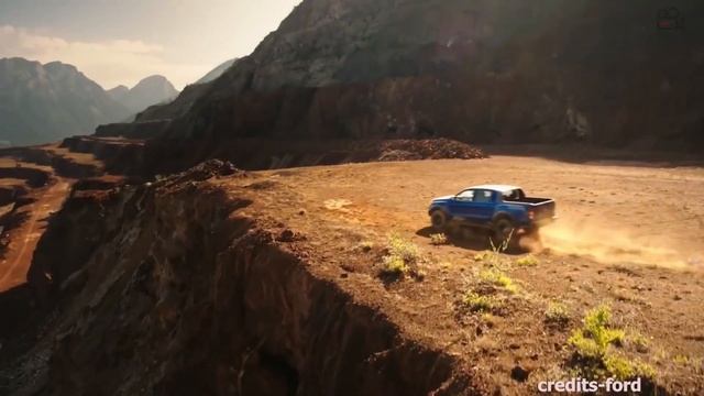 Toyota Hilux Rogue Vs Ford Ranger Raptor Full Detail Comparison [engine, interior and more...] смотреть онлайн