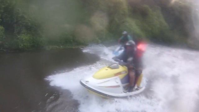 Wave Blaster River Run 2016 - Even more crashes смотреть онлайн