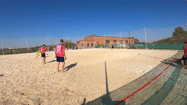 Сейв . Пляжный футбол .