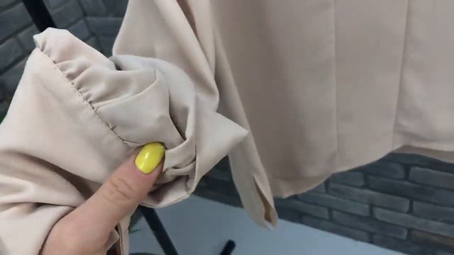 Блузка: фирмы Juanta. Номер модели: 1174 бежевый смотреть онлайн