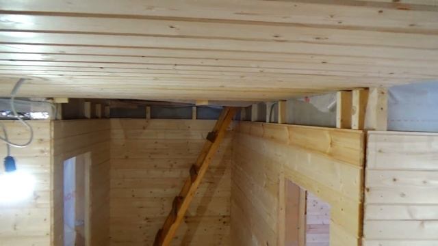 Монтаж вагонки на потолок. Дом в Аннино. День 8. смотреть онлайн