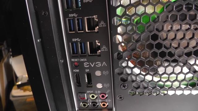 Origin PC Unbox - High Performance Gaming Desktop | EVGA Titan X & i7 6700K смотреть онлайн