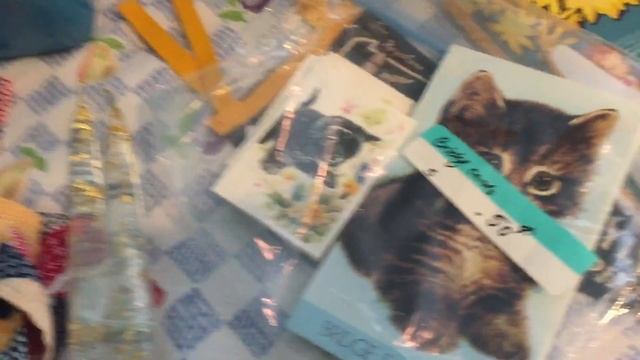 Garage & Rummage Sale Haul #2 Pt.1- Vintage Finds!!! смотреть онлайн
