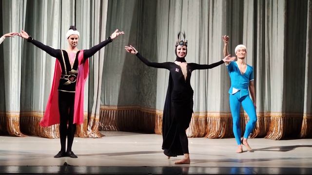 Ким, Терешкина выход на поклоны к балету "Легенда о любви". Мариинский театр смотреть онлайн