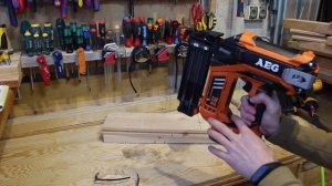 Аккумуляторный нейлер AEG /RIDGID  B18 N 18 (18 GA)