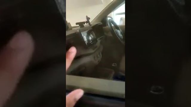 Maruti Suzuki Ertiga, new generation, review by a 6 years kid with amazing grace and confidence. смотреть онлайн