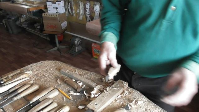 Woodcarving. Резьба по дереву. Просто, удобно, остро смотреть онлайн