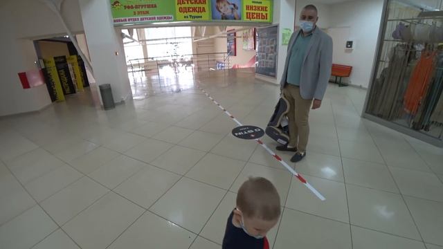 ПРИКОЛЮШКИ ДЛЯ ИЛЮШКИ! КУПИЛИ ЭЛЕКТРОМОБИЛЬ MERCEDES СЫНУ! смотреть онлайн