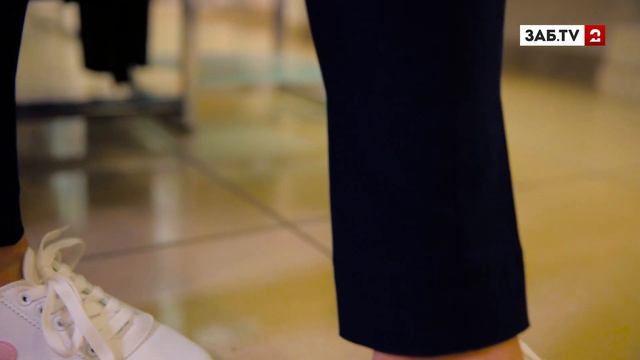 старшеклассники Читы одеваются в школу как на подиум смотреть онлайн