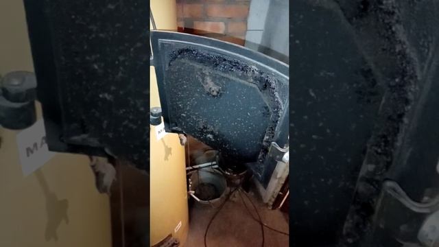 Чистка твердотопливного котла