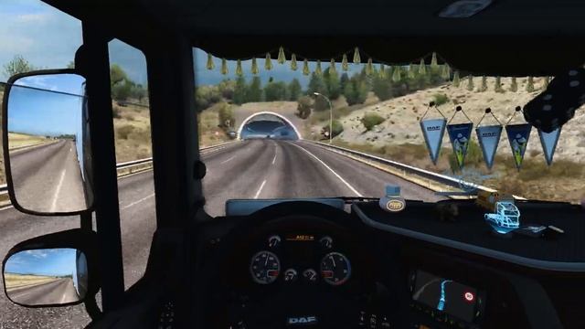 ETS2 Gameplay | DAF XF105 510 | Vigo ES to Madrid ES | Smoked Sprats 17t Part 2 смотреть онлайн