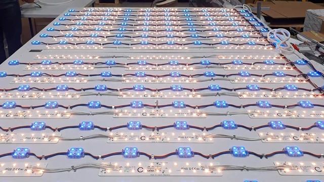 RGB LED illuminated ceiling смотреть онлайн