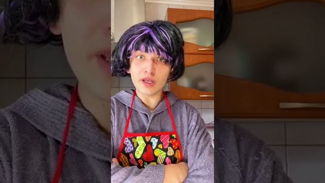 Как я ел суп в детстве #shorts смотреть онлайн