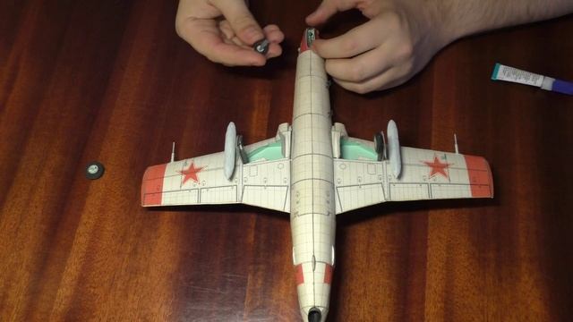 Ремонт шасси модели самолета L-29 из бумаги. М=1:32 смотреть онлайн