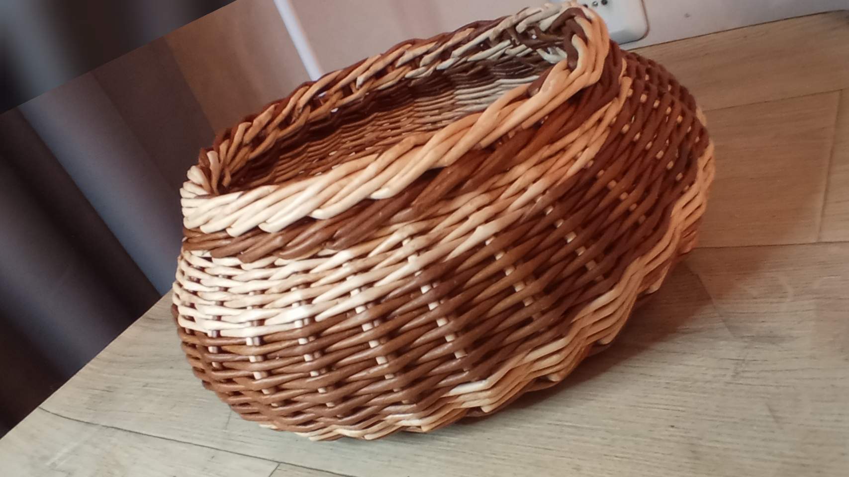 МК. Двухслойный Пузатик из бумажной лозы. #99 смотреть онлайн