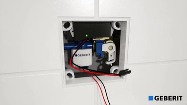 Монтаж бесконтактного смыва писсуара Geberit смотреть онлайн