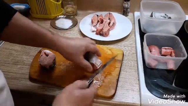 КРАСНАЯ РЫБА , ГОРБУША В МИКРОВОЛНОВКЕ . смотреть онлайн