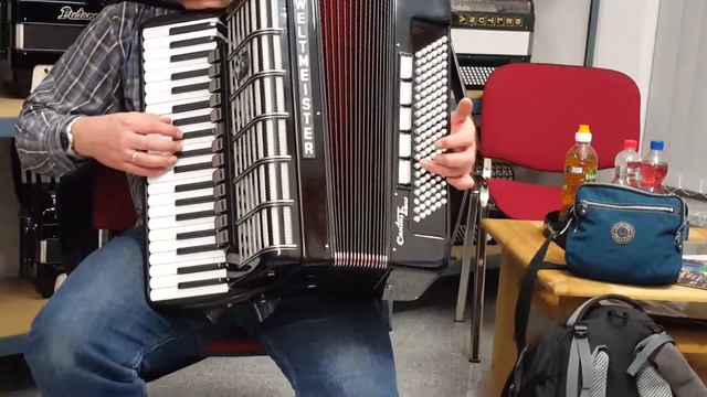 Klangprobe Akkordeon Weltmeister Cantus V de Luxe смотреть онлайн