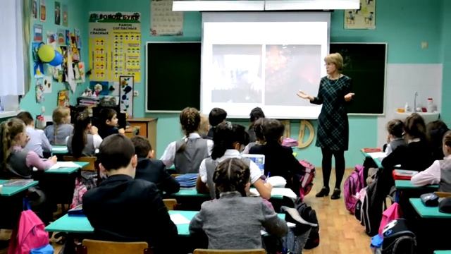 Урок в 3 классе по программе Баклановой Т.И. по теме Камерная музыка смотреть онлайн