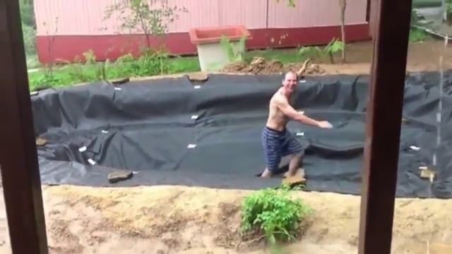 как сделать пруд на даче своими руками , быстро и надежно делаем пруд самостоятельно смотреть онлайн