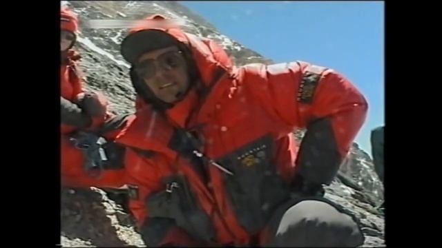 Lost On Everest For 75 Years - George Mallory смотреть онлайн