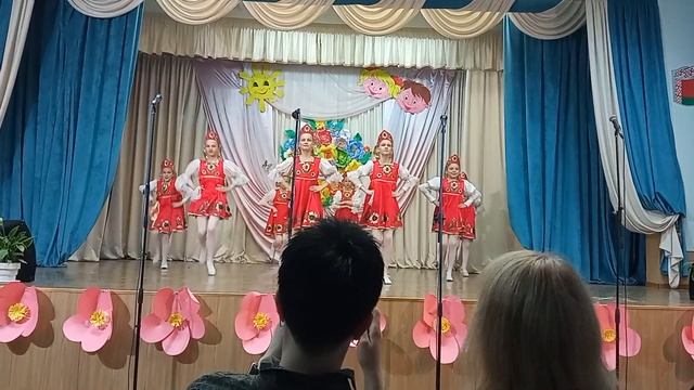 27 школа Минск. Танец Калинка смотреть онлайн