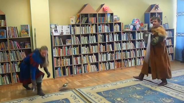 Рыцарский поединок на мечах.MP4 смотреть онлайн