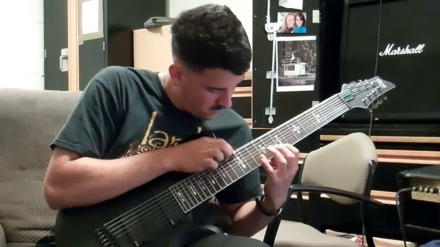 New Guitar and a Mustache смотреть онлайн