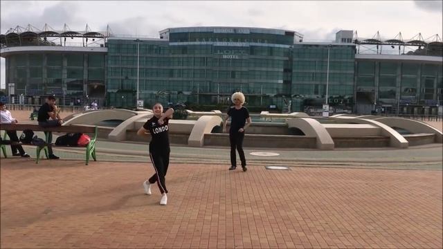 Мадина Мадина Лезгинка В Дагестане 2018 Танцуют Классно ALISHKA AZIZA На Анжи Арене смотреть онлайн